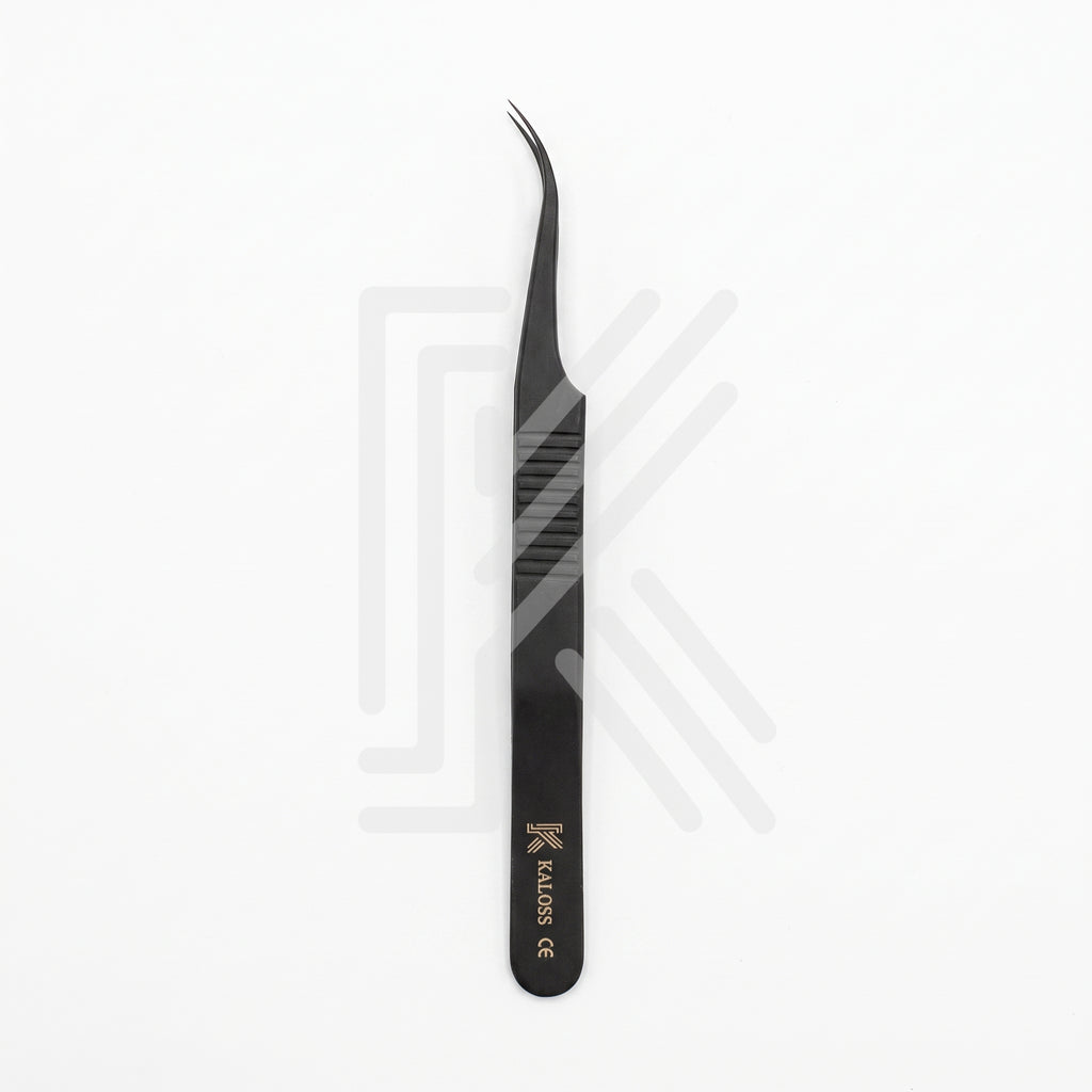 Curved gripped forceps